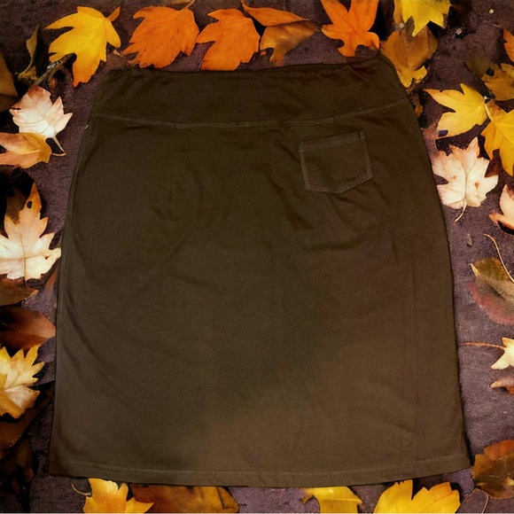 NEW BROWN DRAW STRING SKIRT - Picture 4 of 14